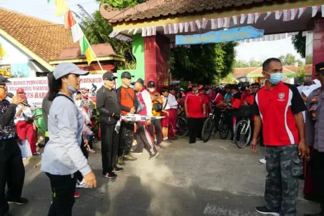 Bupati Gowes Bareng Korwilcambidik Bayan Bupati Gowes Bareng Korwilcambidik Bayan