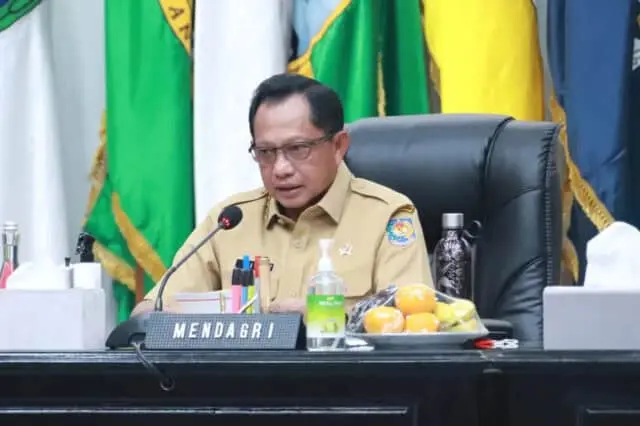Mendagri Minta Pemda Bertindak Cepat Tanggulangi Inflasi karena Kenaikan Harga BBM Mendagri Minta Pemda Bertindak Cepat Tanggulangi Inflasi karena Kenaikan Harga BBM