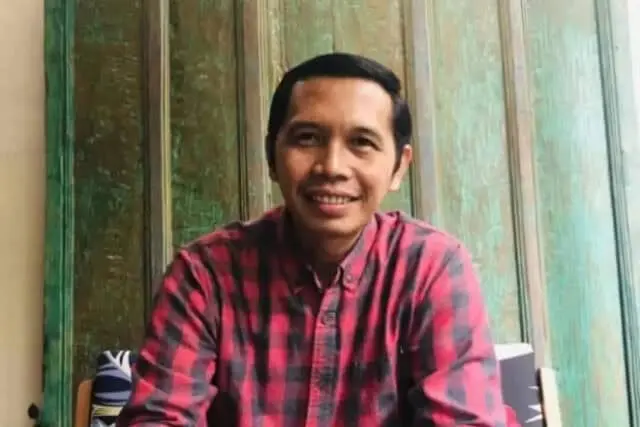 Ganjar Sibuk Kampanye, Pengamat: Terlalu genit, Ganjar Potensial Tidak Terusung Ganjar Sibuk Kampanye, Pengamat: Terlalu genit, Ganjar Potensial Tidak Terusung