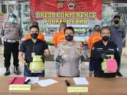 Niat Cari Untung, Tiga Pelaku Penyalahgunaan Gas Subsidi Berhasil Ditangkap Satreskrim Polres Lebak Niat Cari Untung, Tiga Pelaku Penyalahgunaan Gas Subsidi Berhasil Ditangkap Satreskrim Polres Lebak