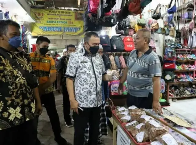Bupati Purworejo Sidak Infrastrukur Pasar Kutoarjo, Pasar Kumuh dan Bocor Bupati Purworejo Sidak Infrastrukur Pasar Kutoarjo, Pasar Kumuh dan Bocor