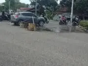 Gawat, Hampir Seluruh Jalan Hancur di Kota Jambi Gawat, Hampir Seluruh Jalan Hancur di Kota Jambi