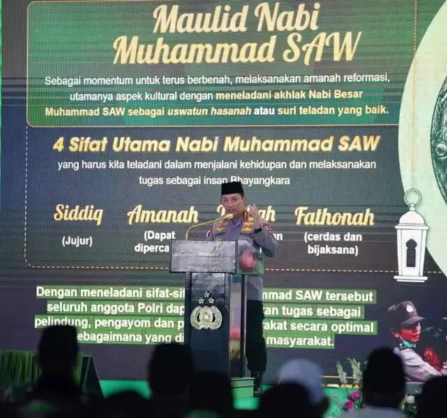 Peringati Maulid Nabi Muhammad SAW, Kapolri: Sinergitas Elemen Bangsa Wujudkan Persatuan Peringati Maulid Nabi Muhammad SAW, Kapolri: Sinergitas Elemen Bangsa Wujudkan Persatuan