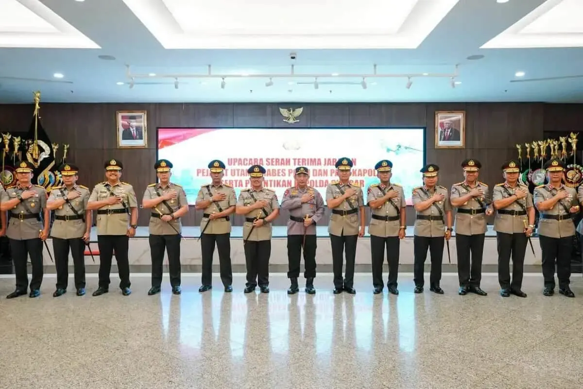 Lantik 9 Kapolda Baru, Kapolri: Kapolda yang Tak Mampu Kembalikan Kepercayaan Publik Akan di Evaluasi