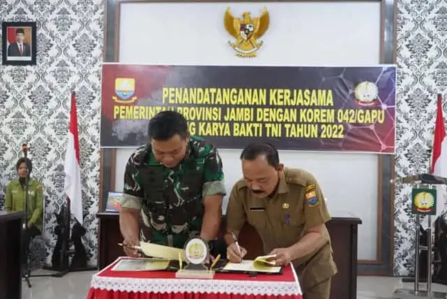 Karya Bhakti TNI, Pemprov Jambi Lakukan MoU dengan Korem 042/Gapu Karya Bhakti TNI, Pemprov Jambi Lakukan MoU dengan Korem 042/Gapu