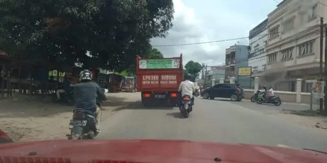 Program untuk rakyat miskin, dan justru harga jual LPG 3 Kilogram dibeli masyarakat cukup mahal di Jambi. Program untuk rakyat miskin, dan justru harga jual LPG 3 Kilogram dibeli masyarakat cukup mahal di Jambi.