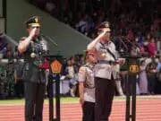 Pesan Kapolri Kepada 1.028 Taruna: Sinergisitas TNI-Polri Akan Menjamin Stabilitas Keamanan dan Politik Pesan Kapolri Kepada 1.028 Taruna: Sinergisitas TNI-Polri Akan Menjamin Stabilitas Keamanan dan Politik