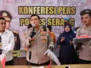 Polres Serang Tetapkan Tiga Orang Tersangka Penganiayaan Anak di Bawah Umur Polres Serang Tetapkan Tiga Orang Tersangka Penganiayaan Anak di Bawah Umur