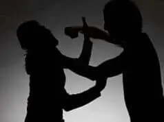 Putus Cinta, Wanita ini Aniaya Pacar Hingga Babak Belur Putus Cinta, Wanita ini Aniaya Pacar Hingga Babak Belur