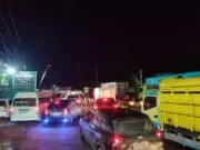Eksplorasi Batubara Jambi Sudah Salah Urus Beginilah yang sering terjadi kemacetan di ruas jalan nasional Jambi yang menghubungkan Muara Tembesi - Muara Bulian, Kabupaten Batanghari akibat angkutan truk batubara.