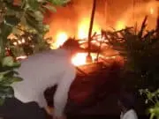Bertindak Cepat, Polsek Malingping Datangi TKP Kebakaran Rumah