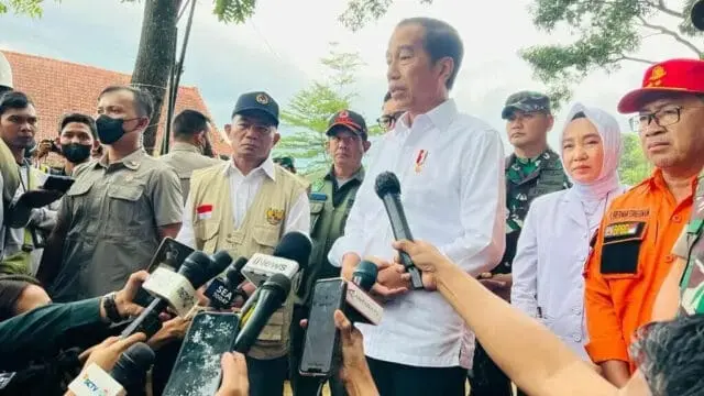 Presiden Sampaikan Duka Cita atas Gempa di Cianjur dan Instruksikan Penanganan Korban Presiden Sampaikan Duka Cita atas Gempa di Cianjur dan Instruksikan Penanganan Korban