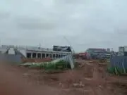 Dilantak Angin Kencang, Kabah di RTH Jambi Porakporanda Kabah di RTH Jambi yang sedang berlangsung dibangun porakporanda dihantam angin kencang, Kamis (24/11-2022).