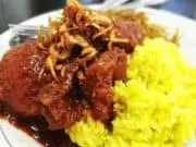 Nasi Kuning Dongkrak Harapan Ekonomi di Tengah Resesi Nasi Kuning Dongkrak Harapan Ekonomi di Tengah Resesi