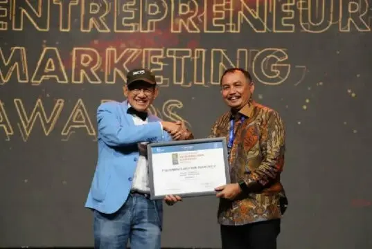 Dengan Program E-retribusi, Pemkab Purworejo Terpilih Menerima Penghargaan Bronze Pada Regional Entrepreneur Awards 2022 Dengan Program E-retribusi, Pemkab Purworejo Terpilih Menerima Penghargaan Bronze Pada Regional Entrepreneur Awards 2022