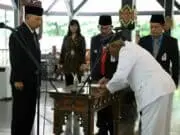 Kades Curug Hasil Pilkades Antar Waktu Dilantik, Bupati Tidak Ingin Ada Kades Berurusan Dengan Penegak Hukum