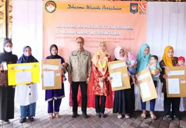 Kolaborasi Dharma Wanita dan Ditjen Dukcapil Bangun Desa Cibeber 2 Lebih Sejahtera