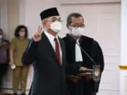 Penjabat Gubernur Papua Barat Daya Lantik Edison Jadi Penjabat Sekda Penjabat Gubernur Papua Barat Daya Lantik Edison Jadi Penjabat Sekda