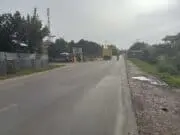 Truk Batubara Jambi Mulai Teratur Truk bermuatan batubara tidak ada lagi yang melintas sebelum waktu yang ditentukan. Tampak, akses jalan nasional dari Kabupaten Sarolangun ke Kota Jambi.