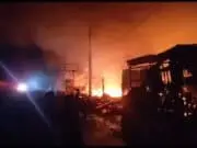 Pasar Inpres Simpang Peut Nagan Raya di Lalap Sijago Merah