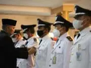 Penghujung Tahun Bupati Lantik dr Tolkha Amaruddin Sebagai Dirktur RSUD dr Tjitrowardojo dan Kukuhkan 28 Pejabat Struktural