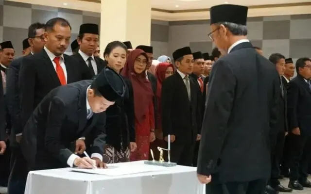 Sebanyak 80 PPK Resmi dilantik ketua KPU Purworejo Sebanyak 80 PPK Resmi dilantik ketua KPU Purworejo