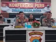Viral Video Curhatan Istri Salah Satu Anggotanya, Ini Penjelasan Kapolres Tegal Kota Viral Video Curhatan Istri Salah Satu Anggotanya, Ini Penjelasan Kapolres Tegal Kota