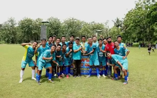 SMK TKM Purworejo Juara 1 Popda Kabupaten Dalam Cabor Sepakbola Setelah Mengalahkan SMAN 6 Purworejo SMK TKM Purworejo Juara 1 Popda Kabupaten Dalam Cabor Sepakbola Setelah Mengalahkan SMAN 6 Purworejo