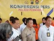 Prostitusi Online Michat di Purworejo Dibongkar Polisi, 5 Orang Jadi Tersangka