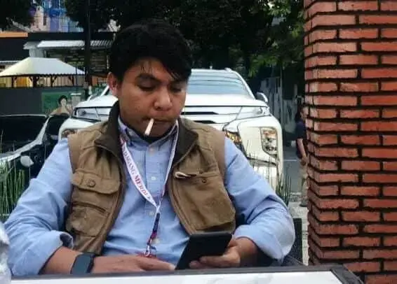 Milenial: Antara Petani dan Politsi Milenial: Antara Petani dan Politsi