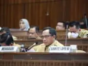 Mendagri Beberkan Pandangan Pemerintah terhadap Materi Muatan 8 RUU Provinsi
