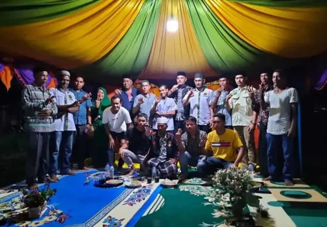 Heri Yanda Resmi Bergabung dengan PPP di Hadapan Masyarakat & Pengurus Partai Heri Yanda Resmi Bergabung dengan PPP di Hadapan Masyarakat & Pengurus Partai