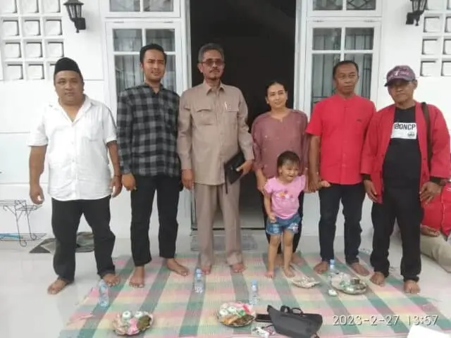 Anggota DPRD Tangerang Silahturahmi ke PAC PDI-P Kecamatan Kemiri Anggota DPRD Tangerang Silahturahmi ke PAC PDI-P Kecamatan Kemiri