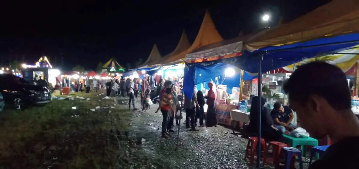 Berbagai Kalangan Masyarakat Padati Malam Ke-3 Pergelaran Rameune Expo 2023 Berbagai Kalangan Masyarakat Padati Malam Ke-3 Pergelaran Rameune Expo 2023