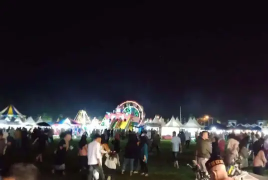 Berbagai Kalangan Masyarakat Padati Malam Ke-3 Pergelaran Rameune Expo 2023 Berbagai Kalangan Masyarakat Padati Malam Ke-3 Pergelaran Rameune Expo 2023