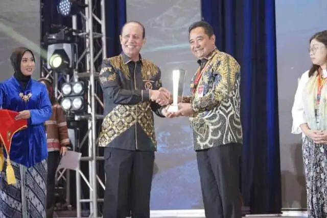 Kemendagri Raih Penghargaan RAN PE Award 2023 Kemendagri Raih Penghargaan RAN PE Award 2023