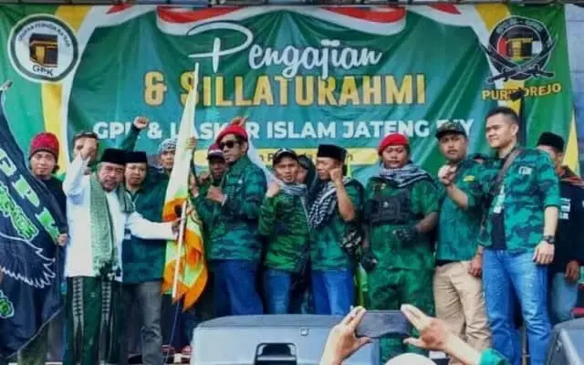 GPK AL QUDS Purworejo-Kebumen Tolak Dukunganya Terhadap Ganjar Pranowo Sebagai Capres GPK AL QUDS Purworejo-Kebumen Tolak Dukunganya Terhadap Ganjar Pranowo Sebagai Capres