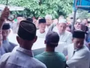 Dipulangkan dari Jakarta, Jenazah Anak Rantau tiba di Aceh dan Dimakam di Beutong
