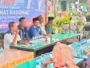 PAN Nipah Panjang Perkuat Akar Rumput Menangkan Pileg 2024 Ketua DPC PAN Nipah Panjang, Kabupaten Tanjung Jabung TImur, Provinsi Jambi Edi Mubarok (Tengah-red).