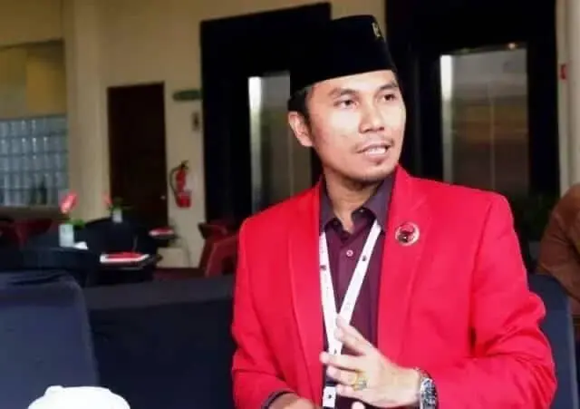 IMG-20230427-WA0000 Ketua DPD PDI-P Jambi Edi Purwanto.