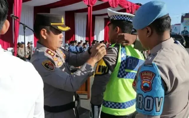 Sebanyak 561 Personel Polres Kebumen Dijadikan "Polisi RW" Sebanyak 561 Personel Polres Kebumen Dijadikan "Polisi RW"