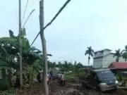 Presiden Jokowi Diharapkan Tinjau Jalan Rusak di Tanjung Jabung Timur Beginilah kondisi kerusakan ruas jalan di Kabupaten Tanjung Jabung Timur.