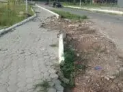 Usut Segera, Proyek Pembangunan RTH Putri Pinang Masak Senilai Rp 35 Miliar Kuat Terindikasi Korupsi Tampak hancur, dan pantas harus diusut karena uang rakyat sebesar Rp 35 miliar disedot untuk proyek semacam ini.