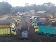Pemilik Tambang Pesimis Soal Jalan Khusus Batubara Jambi, Atur Ekstra Ketat Truk Batubara Gubernur Jambi dituntut tegas dalam mengatur mobilisasi truk batubara Jambi.