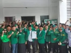 Bacaleg PPP Dapil 2, Ahmad Syarifudin Resmi Daftarkan Ke KPU Kabupaten Tangerang. Bacaleg PPP Dapil 2, Ahmad Syarifudin Resmi Daftarkan Ke KPU Kabupaten Tangerang.