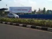 Kunker ke Jambi, Hanya Gerindra Sabut Hangat Presiden Jokowi Inilah spanduk yang dipasang di Bandara Sultan Thaha Jambi sambut Kunjungan Presiden Jokowi ke Jambi, Selasa (16/5-2023).