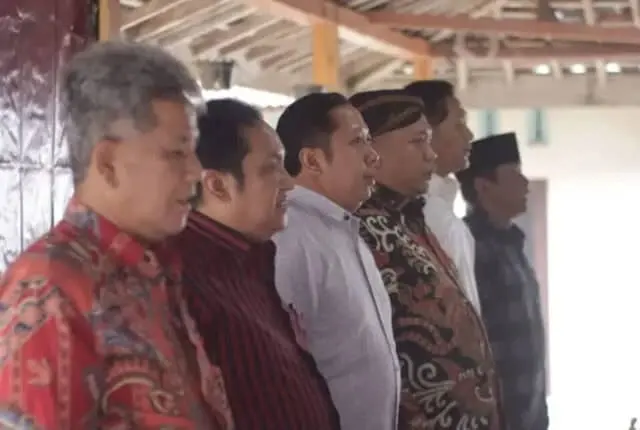 Gus Nabil Hareon Ajak Masyarakat Perkuat Kearifan Lokal dan Membagun Masyarakat yang Beradab Gus Nabil Hareon Ajak Masyarakat Perkuat Kearifan Lokal dan Membagun Masyarakat yang Beradab