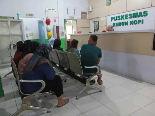 IMG-20230519-WA0000 Tertib dan teratur dalam memberikan kepalayanan kesehatan di Puskesman Kebon Kopi, Kota Jambi.