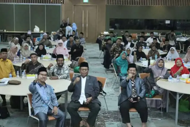 Kiai Marsudi Sampaikan Prinsip Kepemimpinan di Standardisasi Kompetensi Dai ke-21 Kiai Marsudi Sampaikan Prinsip Kepemimpinan di Standardisasi Kompetensi Dai ke-21