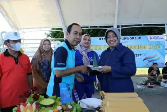 Hadiri HUT Fisioterapi, Ini Kata Wabup : Fisioterapis Berperan Penting dalam Dunia Kesehatan Hadiri HUT Fisioterapi, Ini Kata Wabup : Fisioterapis Berperan Penting dalam Dunia Kesehatan